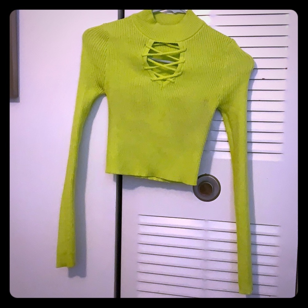 Long sleeve sweater crop top